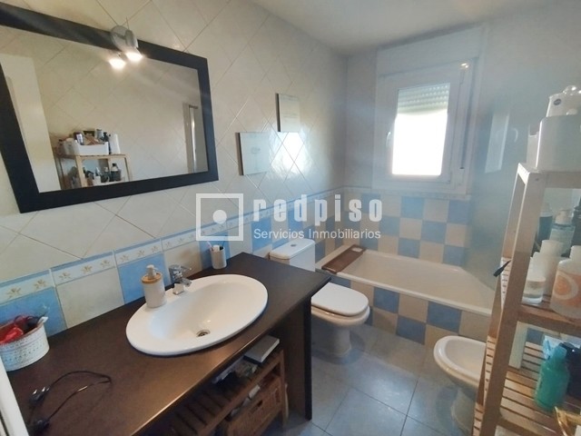 Casa en venta en calle De Coruña, Torrejón Del Rey, Guadalajara 30/64