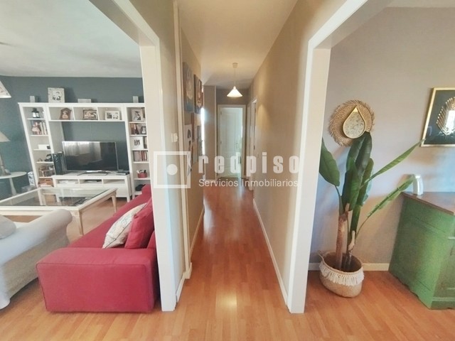 Casa en venta en calle De Coruña, Torrejón Del Rey, Guadalajara 13/64
