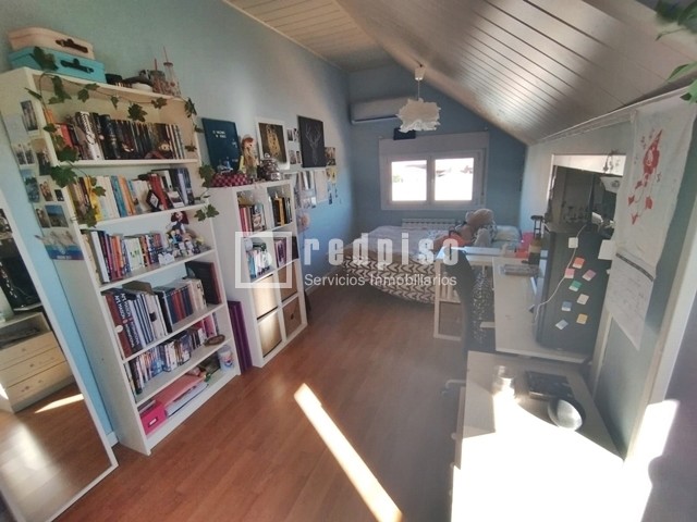 Casa en venta en calle De Coruña, Torrejón Del Rey, Guadalajara 47/64