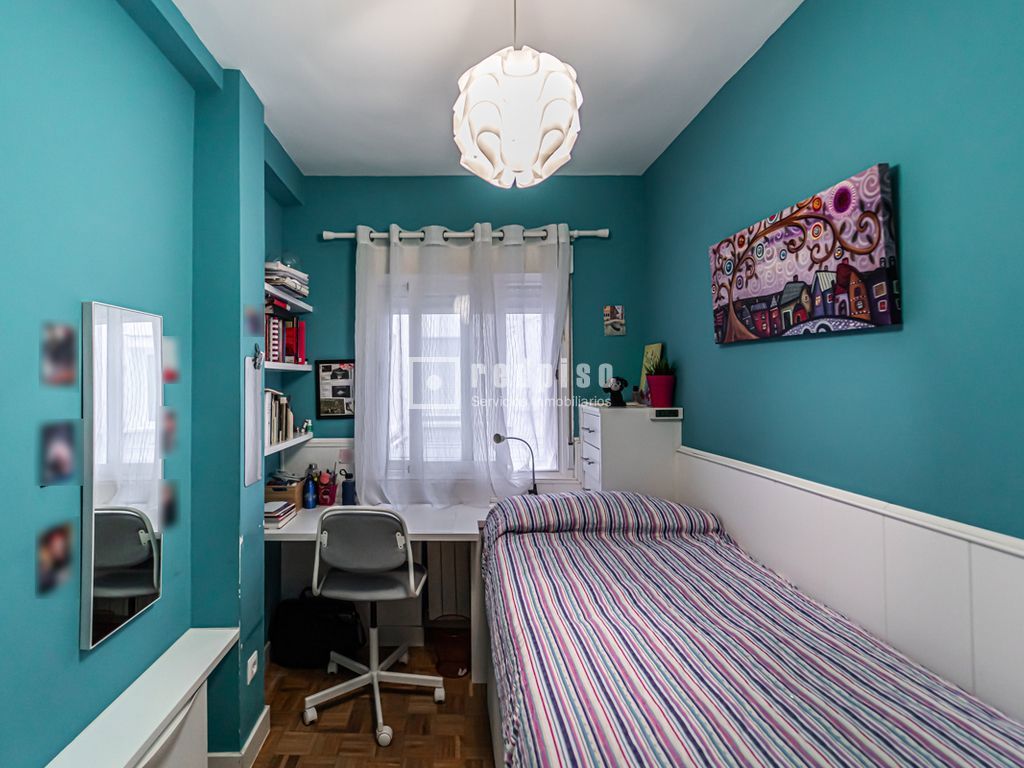 Piso en venta en calle De Lanuza, Madrid, Madrid 25/41