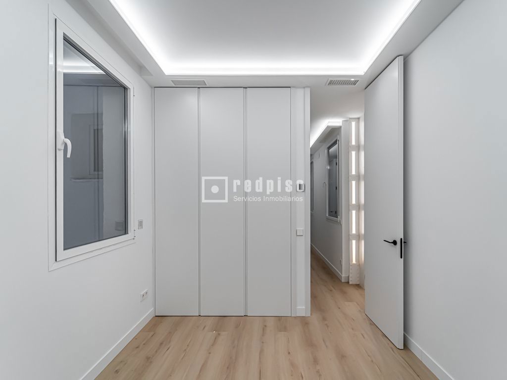 Piso en venta en calle De Hermosilla, Madrid, Madrid 30/35