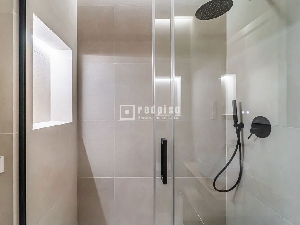 Piso en venta en calle De Hermosilla, Madrid, Madrid 18/35