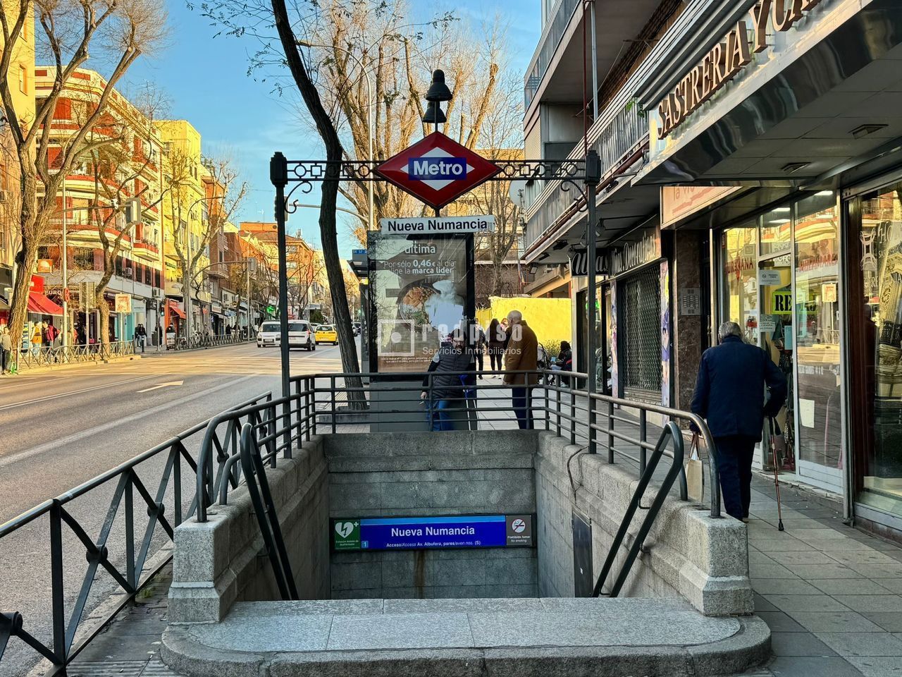 Piso en venta en  calle de Tomás García, Puente de Vallecas, Madrid  1/1