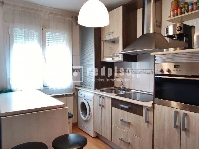 Piso en venta en  calle de la Merced, Guadalajara  1/1