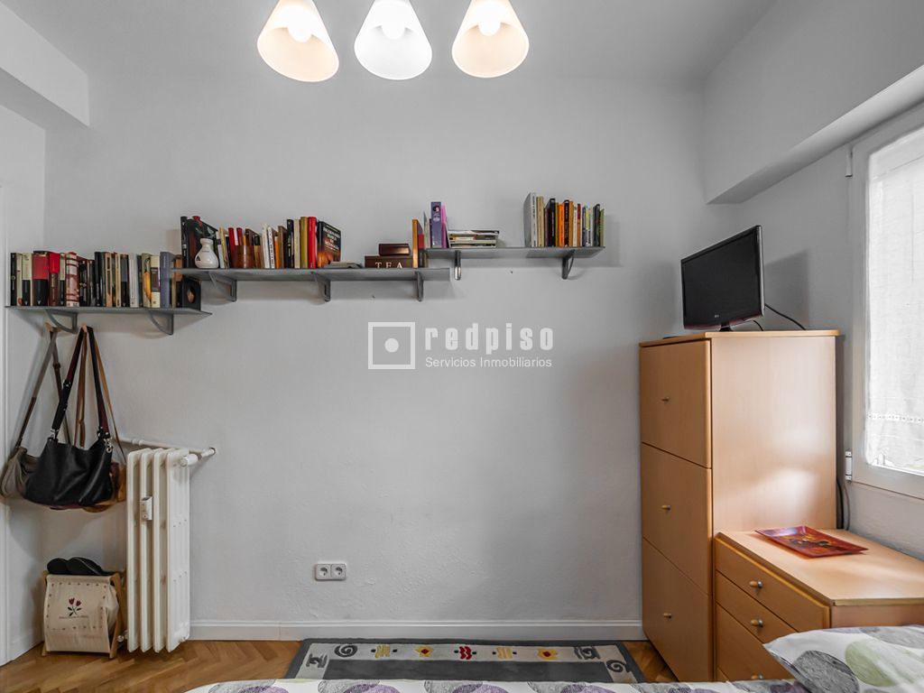 Piso en venta en calle Del Marqués De Mondéjar, Salamanca, Madrid 26/40