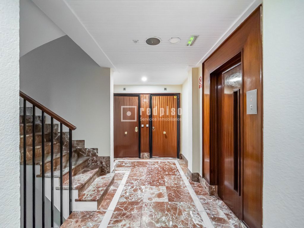 Piso en venta en calle Del Marqués De Mondéjar, Salamanca, Madrid 2/40