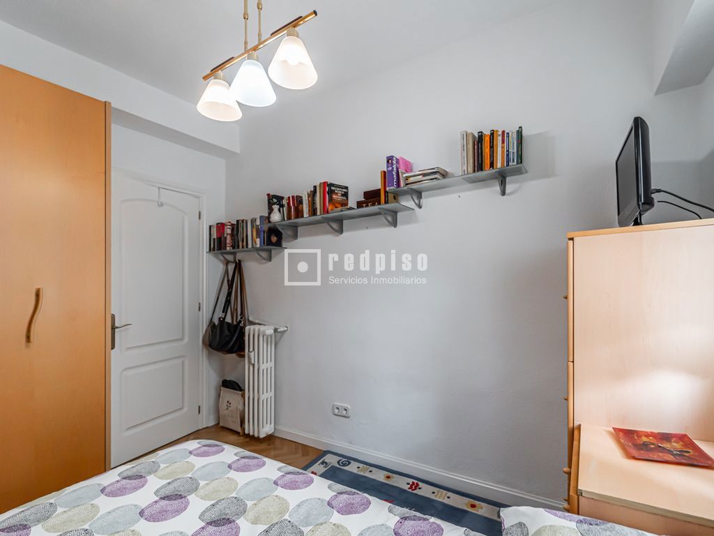 Piso en venta en calle Del Marqués De Mondéjar, Salamanca, Madrid 25/40