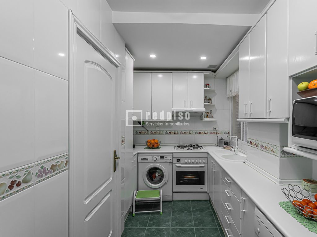 Piso en venta en calle Del Marqués De Mondéjar, Salamanca, Madrid 10/40
