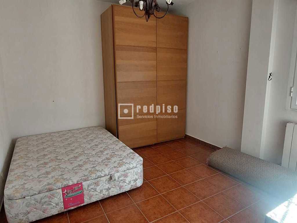 Casa en alquiler en  calle de Berlín, Talavera de la Reina, Toledo  11/31