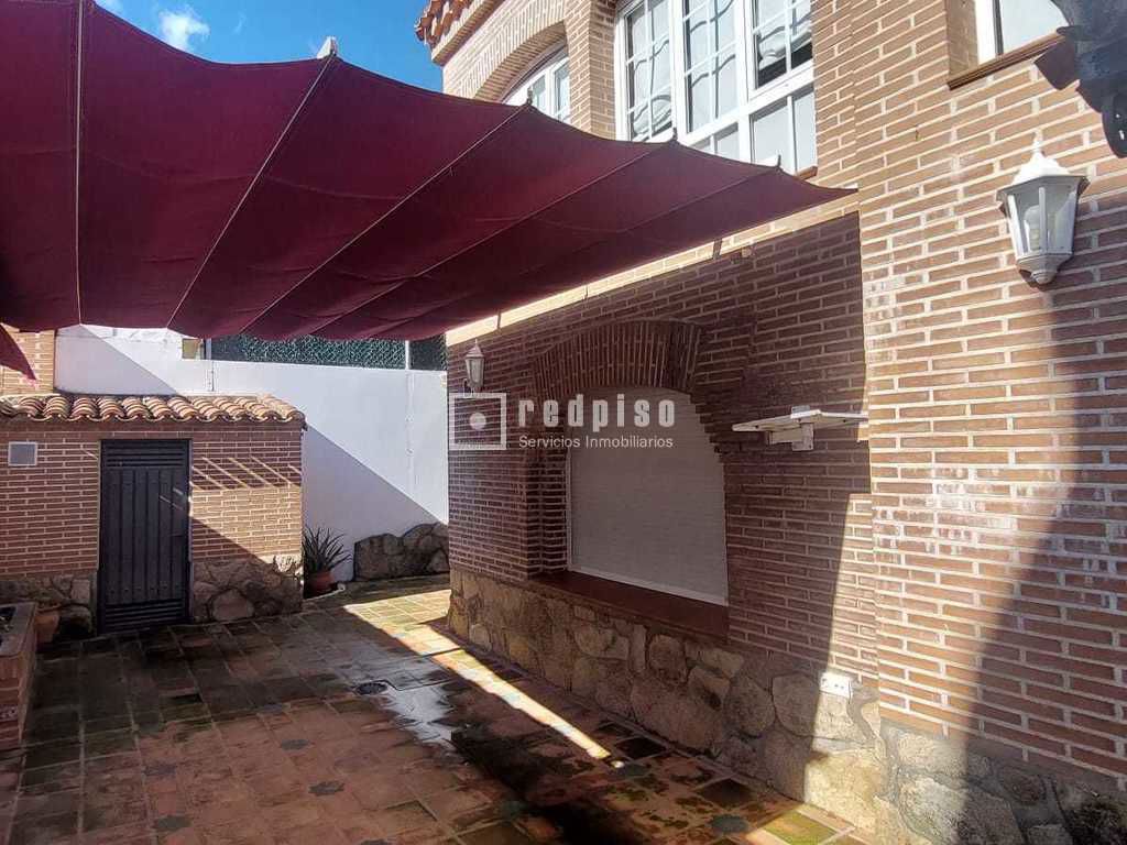 Casa en alquiler en  calle de Berlín, Talavera de la Reina, Toledo  30/31