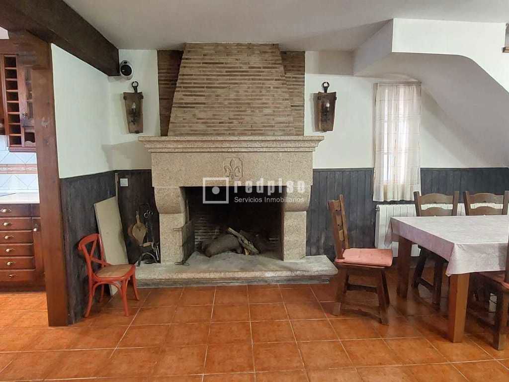 Casa en alquiler en  calle de Berlín, Talavera de la Reina, Toledo  8/31