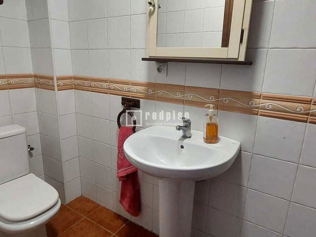 Casa en alquiler en  calle de Berlín, Talavera de la Reina, Toledo  20/31