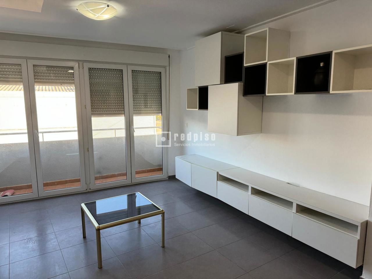 Piso en alquiler  calle de Valencia, Valencia  1/1