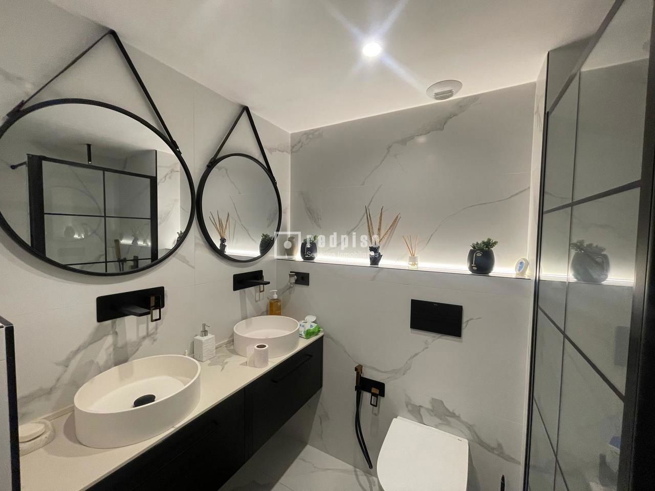 Piso en venta en avenida De Navarra, Zaragoza, Zaragoza 20/28