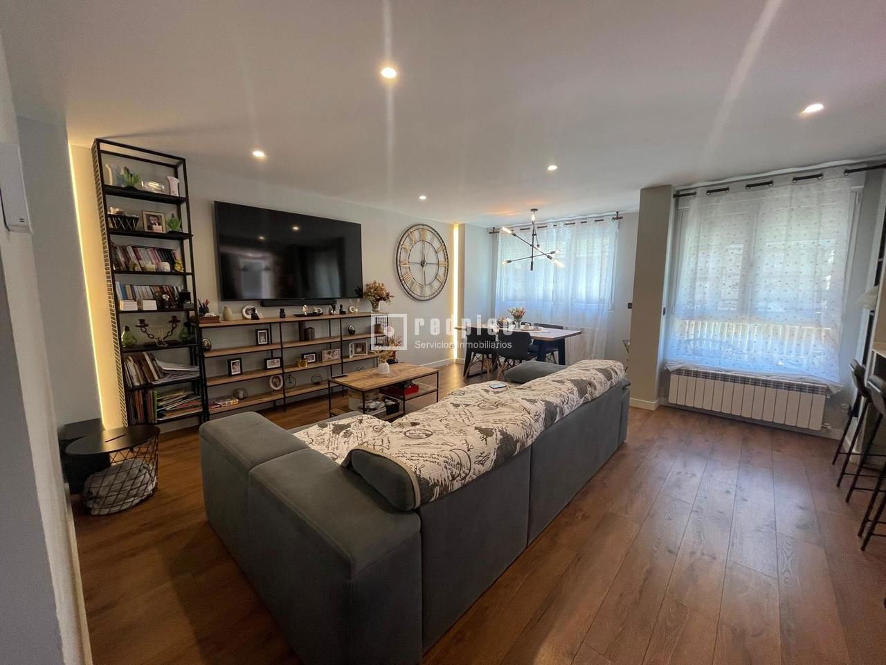 Piso en venta en  avenida de Navarra, Zaragoza  1/1