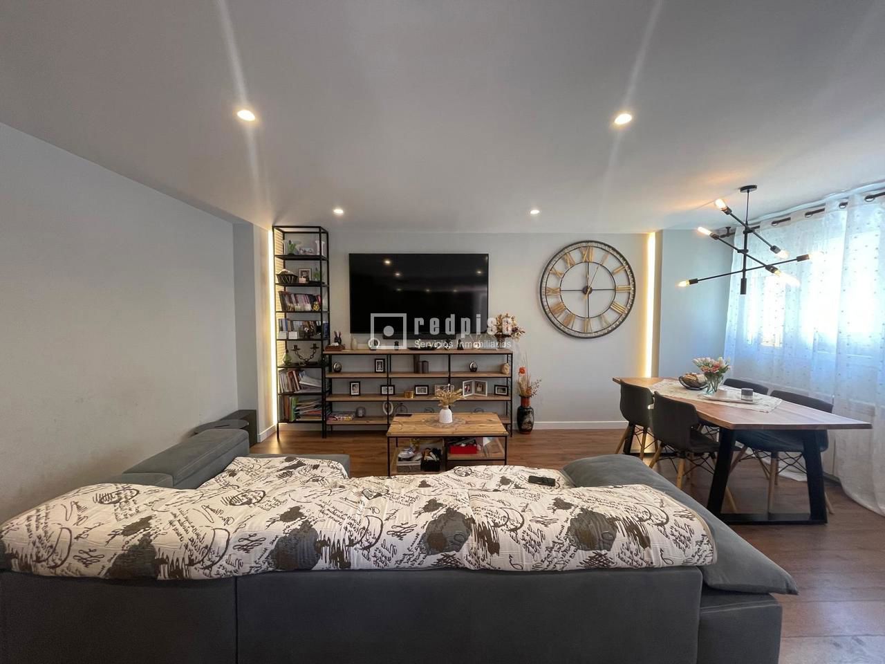 Piso en venta en avenida De Navarra, Zaragoza, Zaragoza 2/28