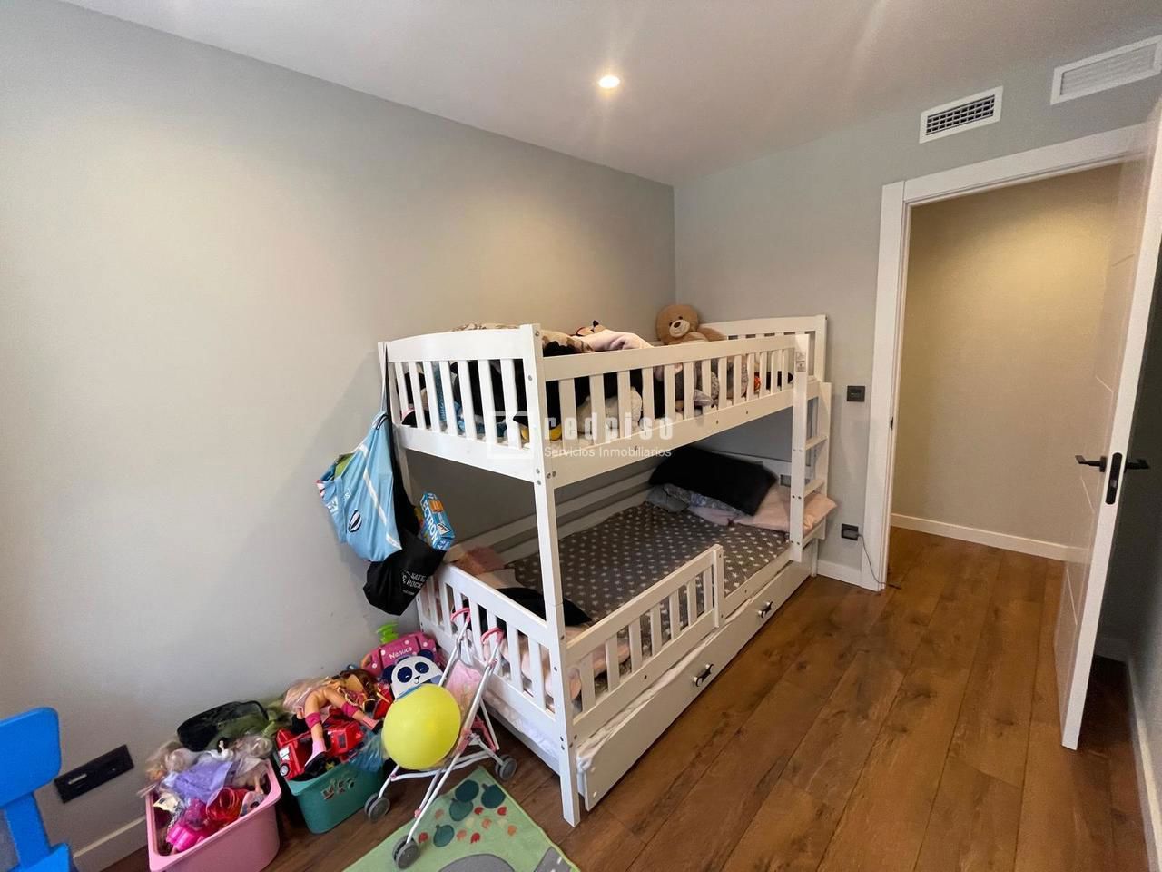 Piso en venta en avenida De Navarra, Zaragoza, Zaragoza 16/28