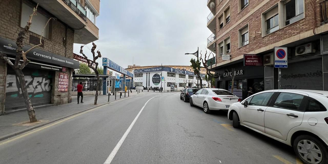 Local en venta en  calle de la Ronda Garay, Murcia  1/7