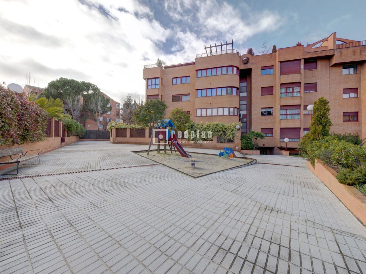 Piso en venta en  Pozuelo de Alarcón, Madrid  51/56