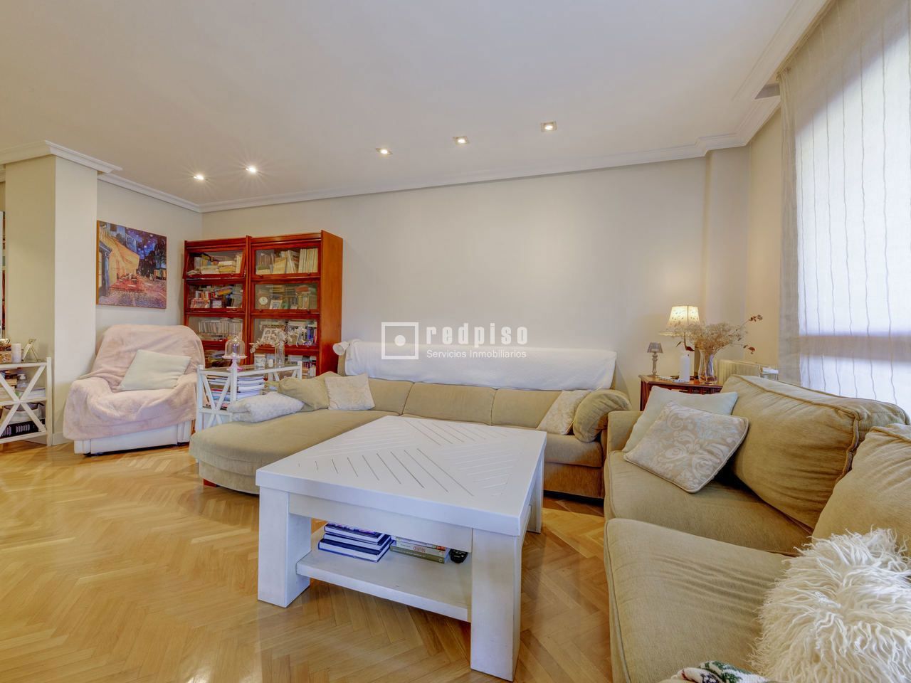 Piso en venta en  Pozuelo de Alarcón, Madrid  7/56