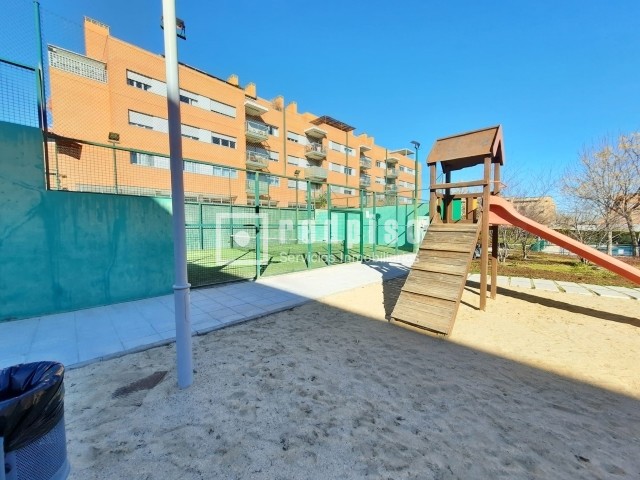 Piso en venta en Paracuellos De Jarama, Madrid 26/29
