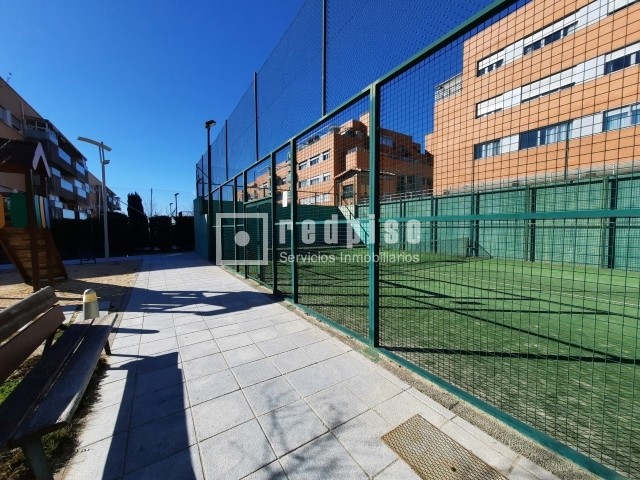Piso en venta en Paracuellos De Jarama, Madrid 25/29