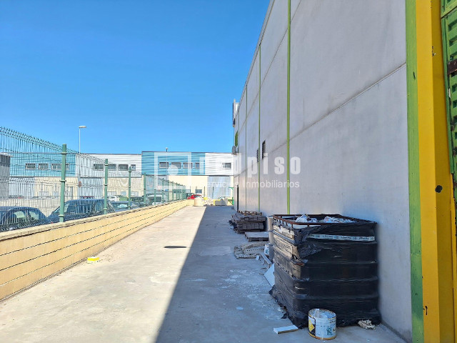 Industrial en venta en  Villalbilla, Madrid  1/1