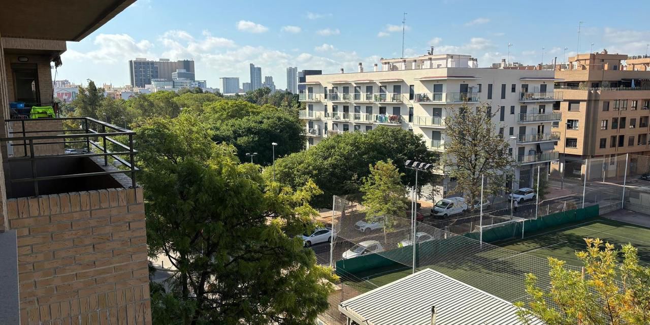 Piso en alquiler en  Pobles de l'Oest, Valencia  1/1