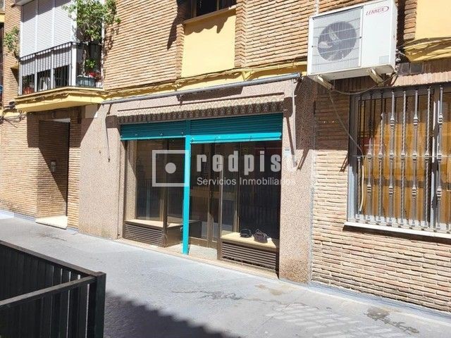 Local en venta en calle Del Alcalde Próspero Castaño, San Juan De Aznalfarache, Sevilla 8/11