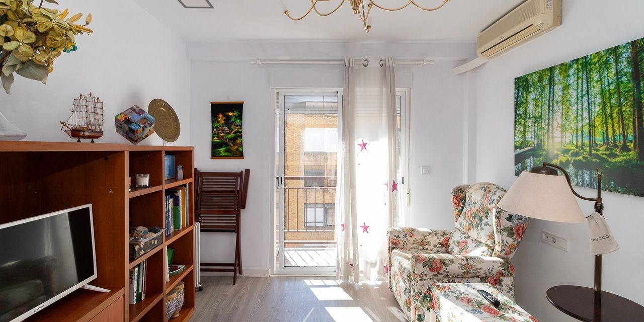 Piso en venta  calle Historiador Rodrigo de Pertegàs, Poblados Marítimos, Valencia  1/1