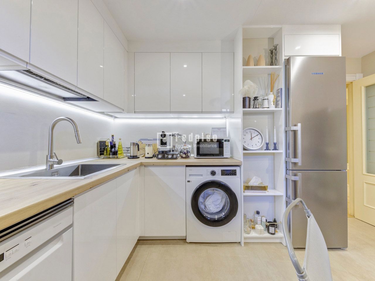 Piso en venta en  Pozuelo de Alarcón, Madrid  27/61