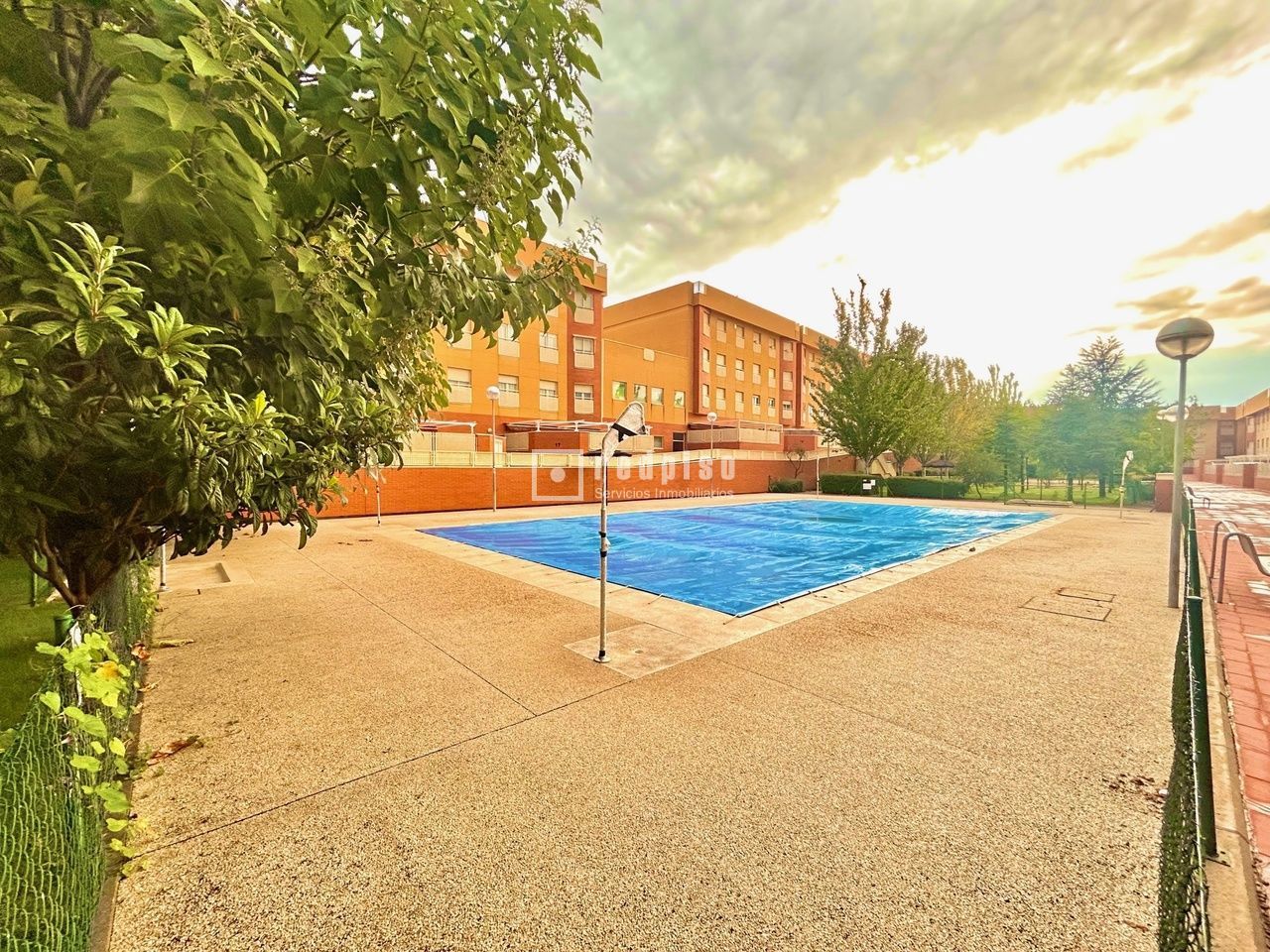 Parking en venta en  avenida del Cantábrico, Arroyomolinos, Madrid  32/35