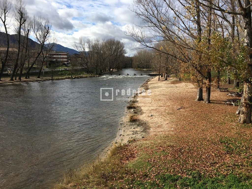 Casa en venta en  calle de San Bartolomé, Navaluenga, Ávila  1/18