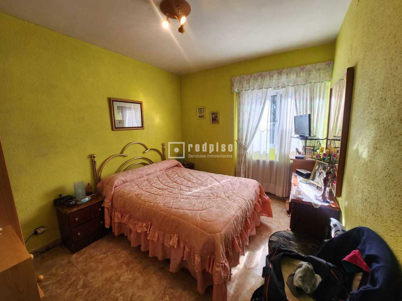 Piso en venta en  La Estación, Ávila  12/25