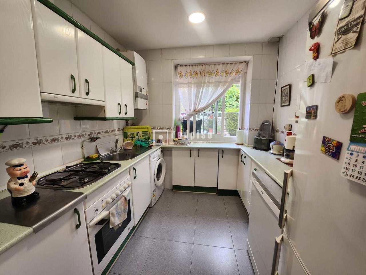 Piso en venta en  La Estación, Ávila  4/25