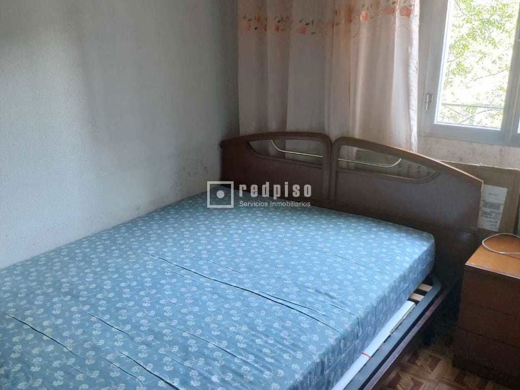 Piso en venta en calle De Godella, Villaverde, Madrid 9/14