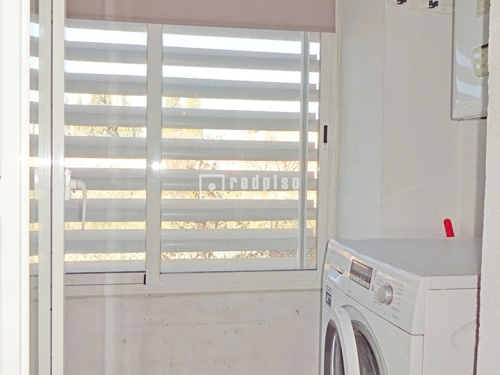 Piso en venta en calle De Minerva, Madrid, Madrid 15/24