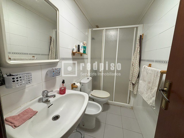 Piso en venta  calle Victòria Kent, València, Valencia  6/8