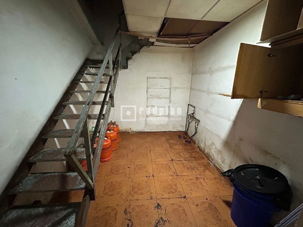 Local en alquiler en avenida De Orihuela, Alacant, Alicante 8/17