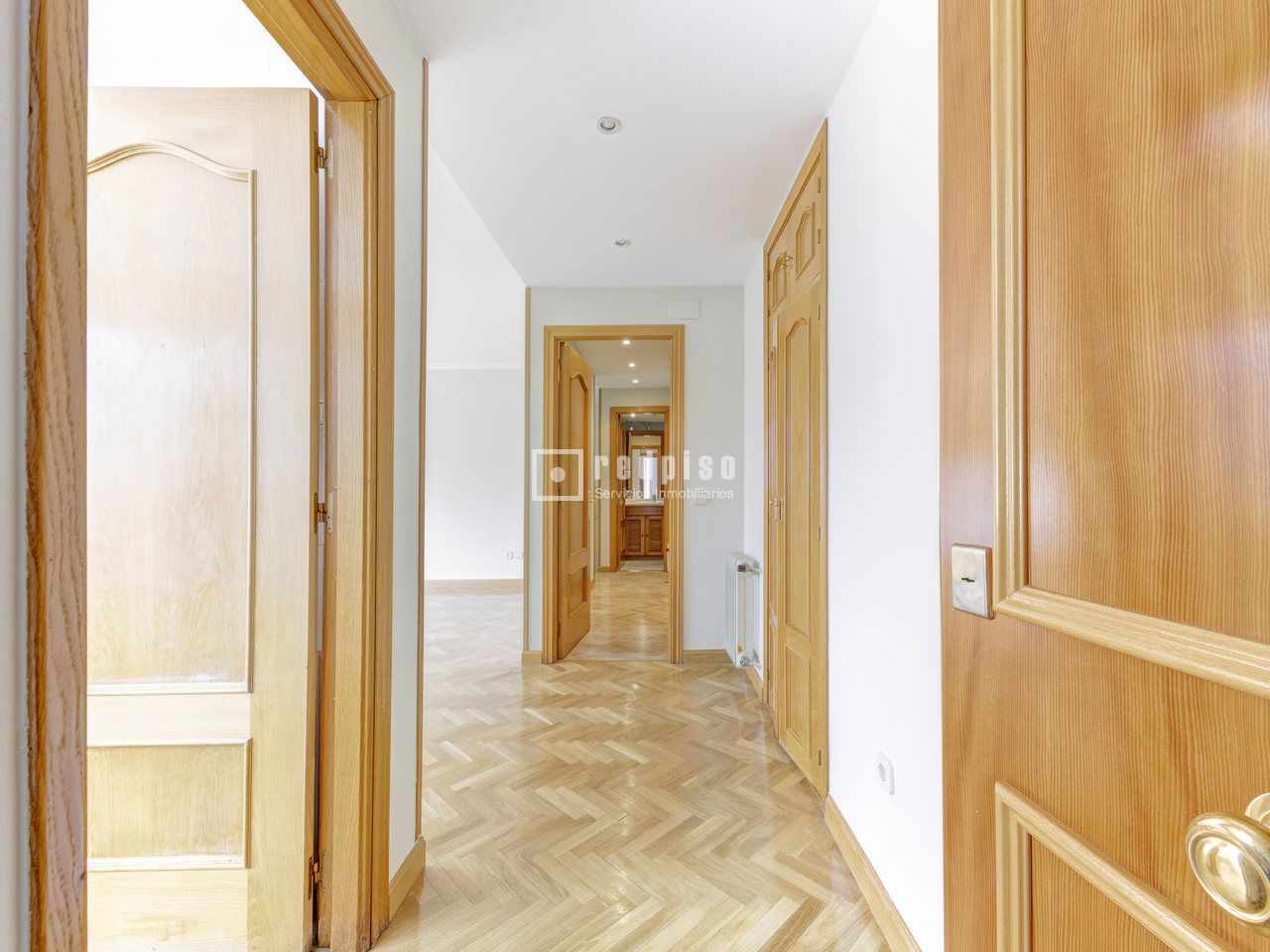 Piso en venta en  Pozuelo de Alarcón, Madrid  2/45