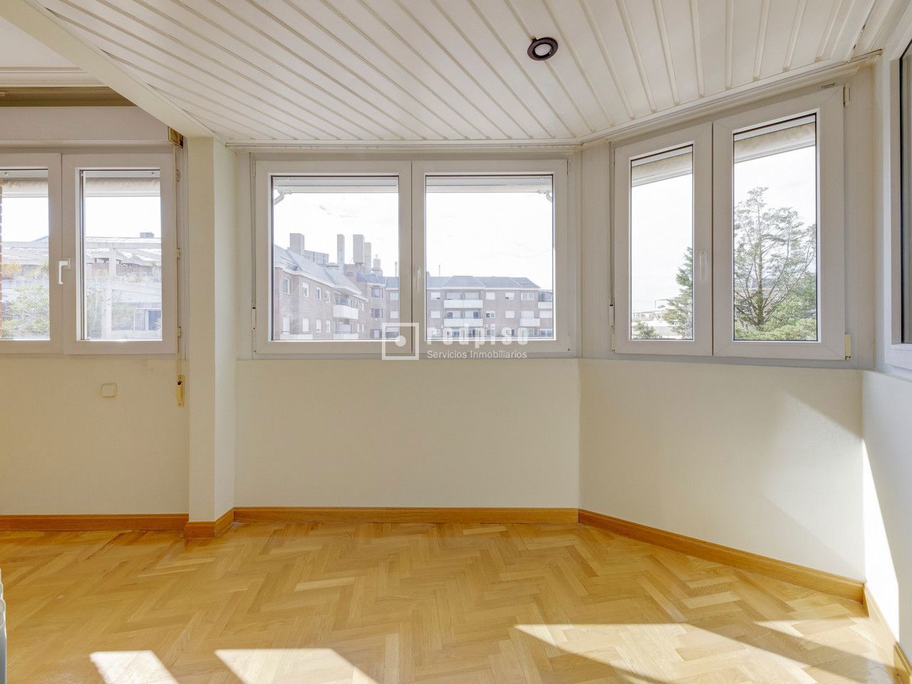 Piso en venta en  Pozuelo de Alarcón, Madrid  12/45