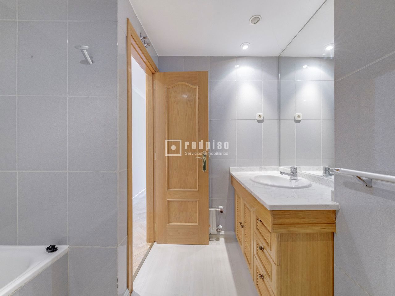 Piso en venta en  Pozuelo de Alarcón, Madrid  35/45