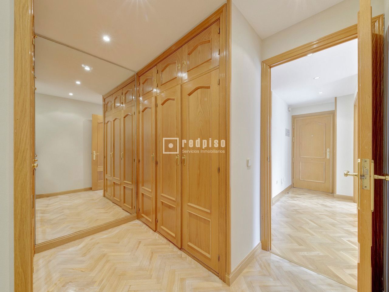 Piso en venta en  Pozuelo de Alarcón, Madrid  26/45