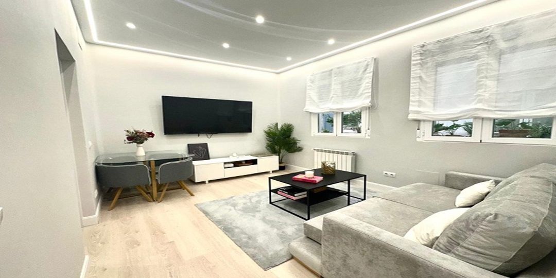 Piso en alquiler en  calle de Alcántara, Madrid  1/1