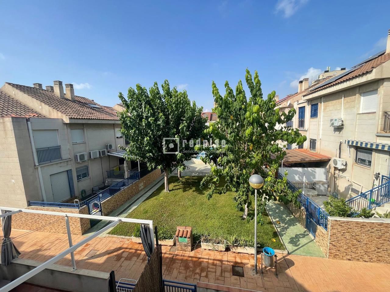 Piso en alquiler en  calle de los Jardines, Murcia  17/18