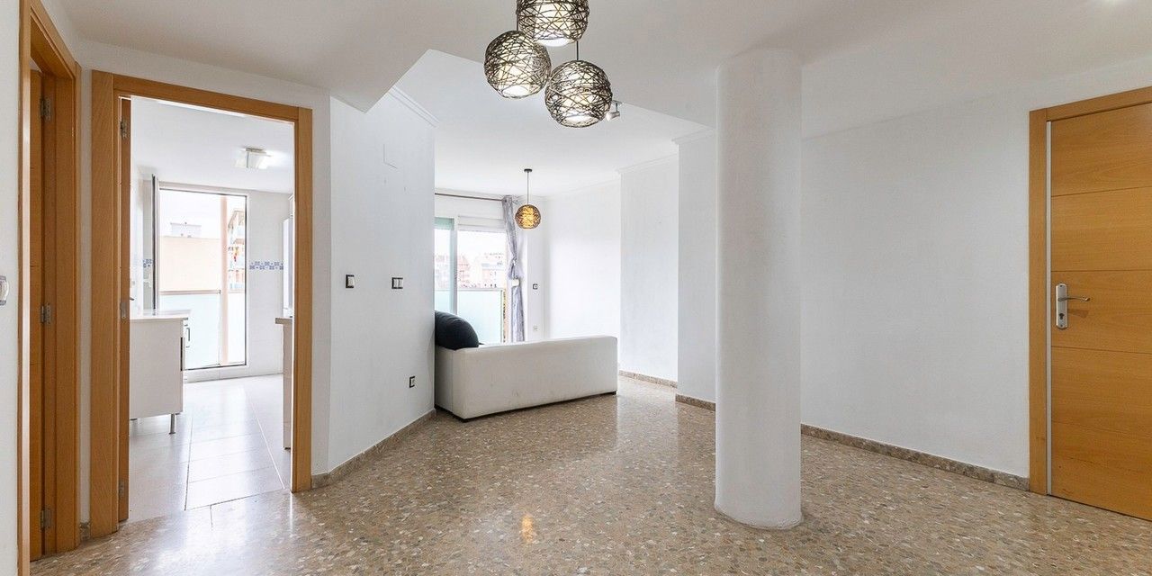 Piso en venta en  plaza de San Jerónimo, Rascanya, Valencia  1/1