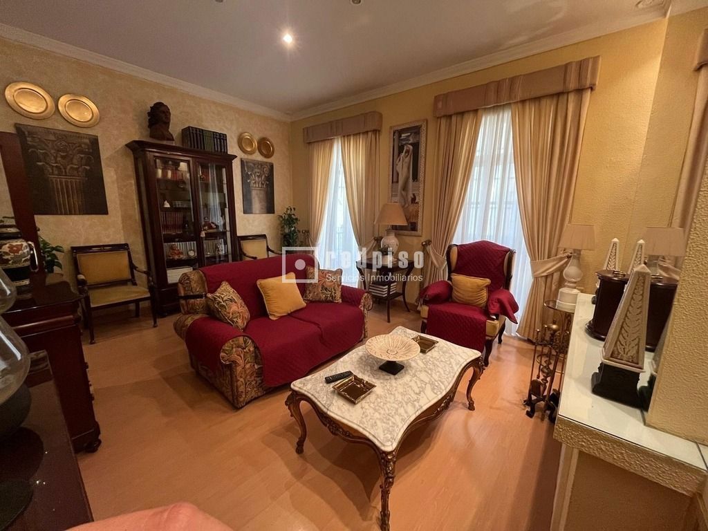 Piso en alquiler en  Cádiz  1/1