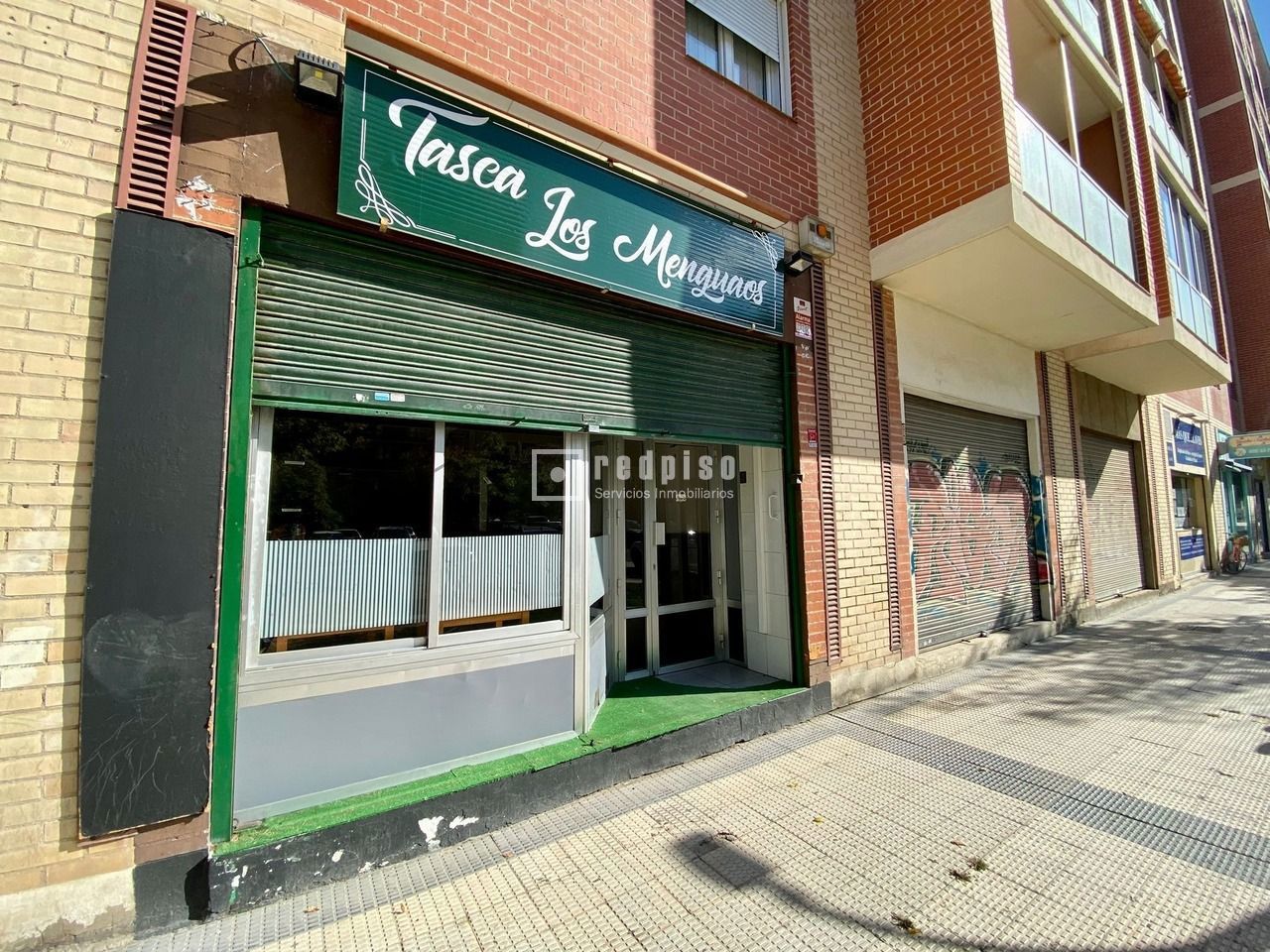 Local en alquiler en  calle de Gabriel Celaya, Zaragoza  6/26
