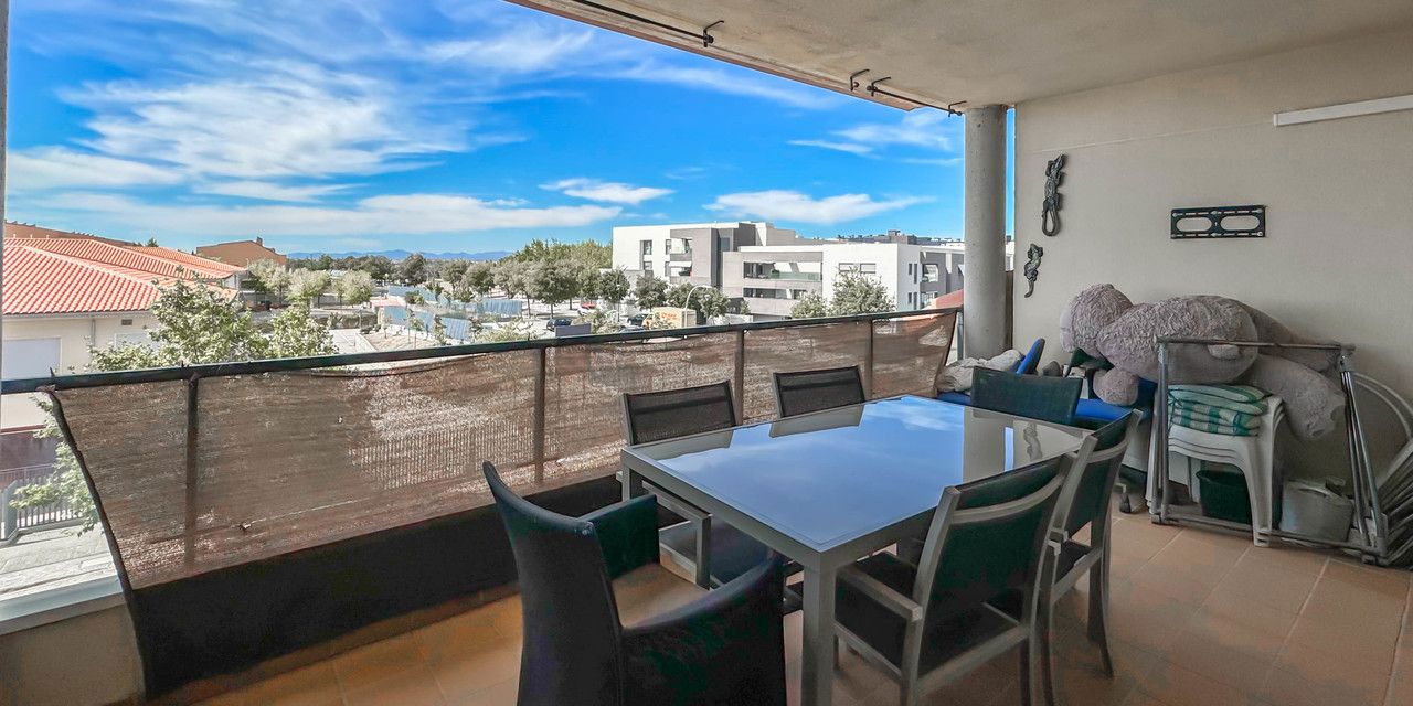 Piso en venta en  avenida de la Unión Europea, Arroyomolinos, Madrid  1/1