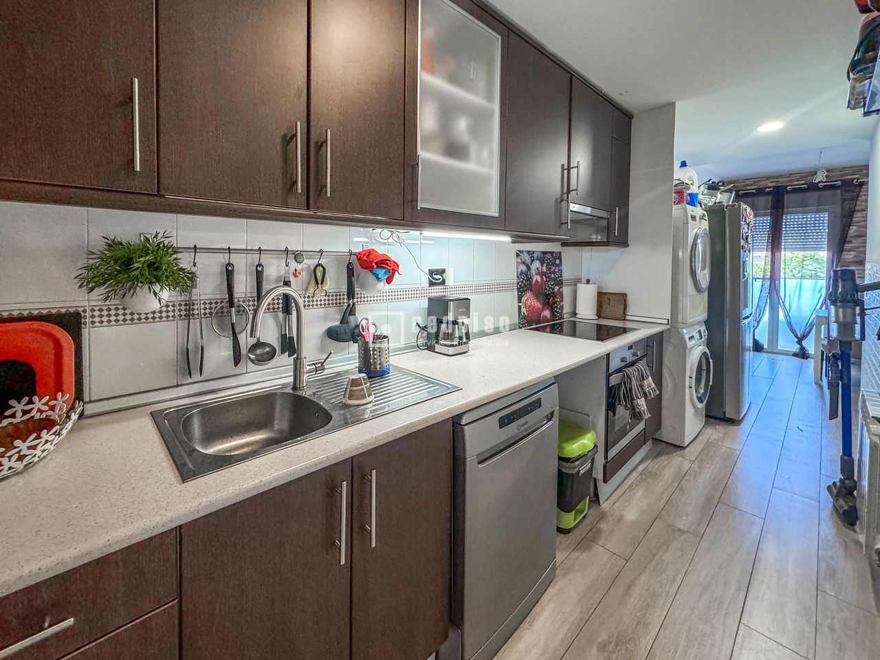 Piso en venta en avenida De La Unión Europea, Arroyomolinos, Madrid 15/46